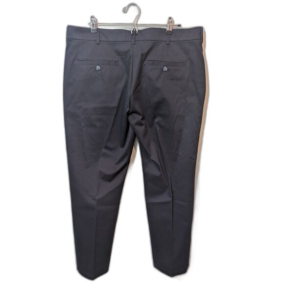 Men's Lee® Performance Series Relaxed-Fit Tri-Flex Pants Navy 38/30 - Picture 2 of 8